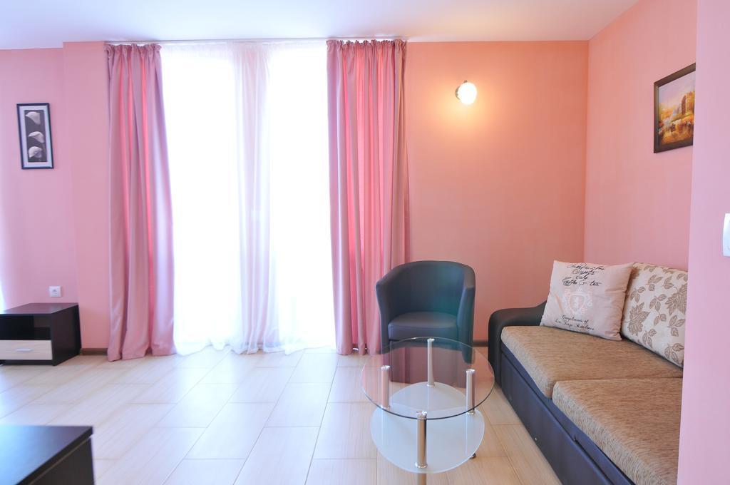 Diva Hotel Blagoevgrad Værelse billede