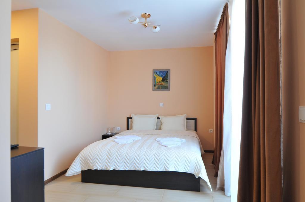 Diva Hotel Blagoevgrad Værelse billede